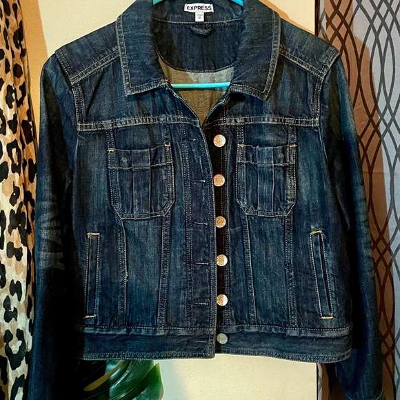 Denim Jacket Express - Picture 2 of 10